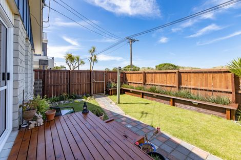 Photo of property in 1/528 Marine Parade, South New Brighton, Christchurch, 8062