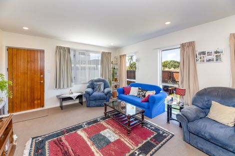 Photo of property in 1/528 Marine Parade, South New Brighton, Christchurch, 8062