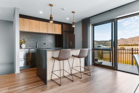 Photo of property in 22 Monaco Drive, Cromwell, 9384