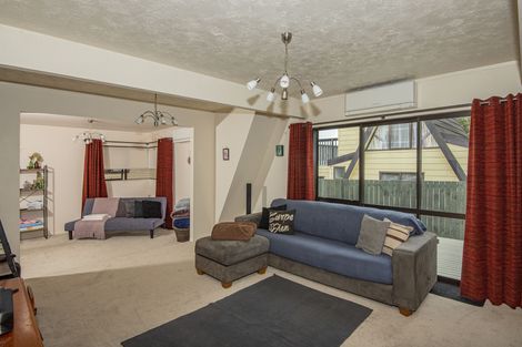 Photo of property in 12 Eureka Place, Parahaki, Whangarei, 0112