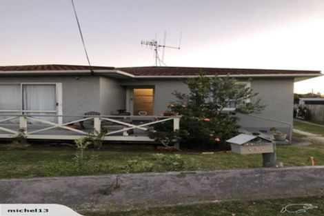 Photo of property in 139 Cornfoot Street, Castlecliff, Whanganui, 4501