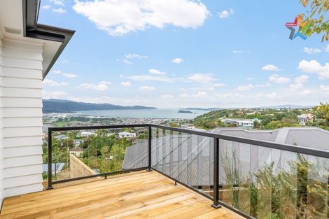 Photo of property in 12 Poto Road, Normandale, Lower Hutt, 5010