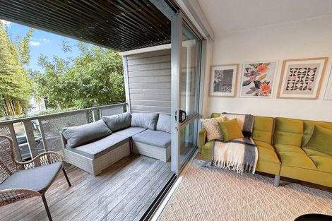 Photo of property in 2/11 Sentinel Road, Herne Bay, Auckland, 1011