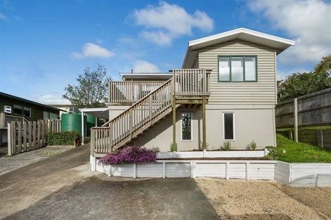 Photo of property in 24 Cedar Terrace, Stanmore Bay, Whangaparaoa, 0932