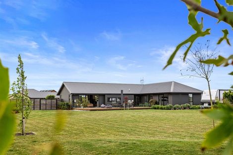 Photo of property in 77 Kingsdowne Drive, West Melton, 7618