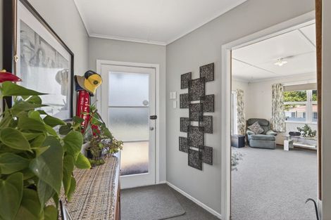 Photo of property in 26 Clearmont Crescent, Blagdon, New Plymouth, 4310