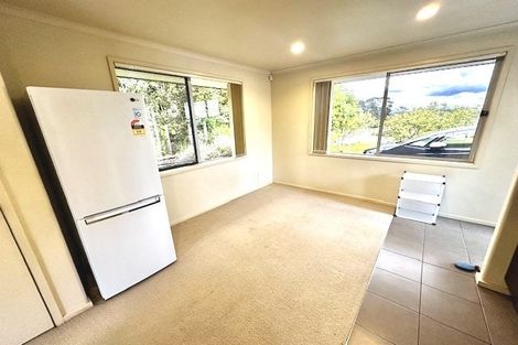 Photo of property in 70 Shelter Drive, Greenhithe, Auckland, 0632