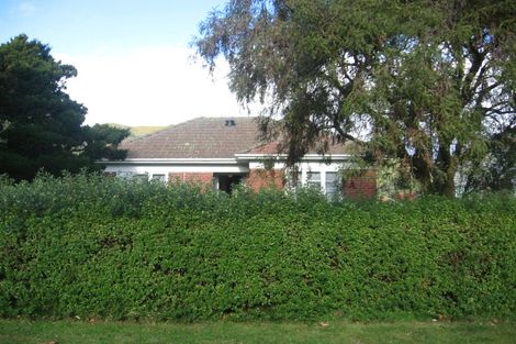 Photo of property in 8 Brook Street, Waiwhetu, Lower Hutt, 5010