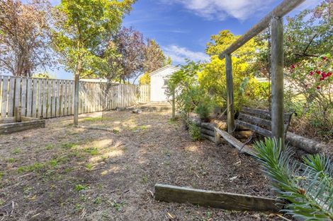 Photo of property in 26 Church Street, Waipawa, 4210