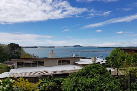 Photo of property in 63 Harbour View Road, Omokoroa, 3114