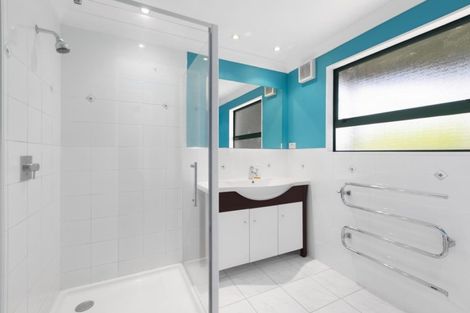 Photo of property in 35 Philomel Crest, Welcome Bay, Tauranga, 3112