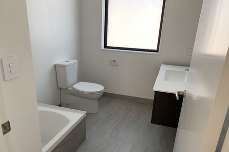 Photo of property in 43 Rua Kai Way, Brooklyn, Wellington, 6021