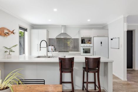 Photo of property in 3 Horokaka Place, Papamoa Beach, Papamoa, 3118