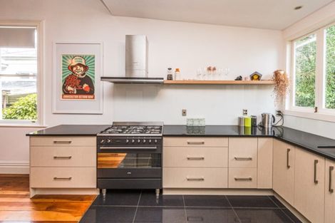 Photo of property in 2 Watkin Street, Tawhero, Whanganui, 4501