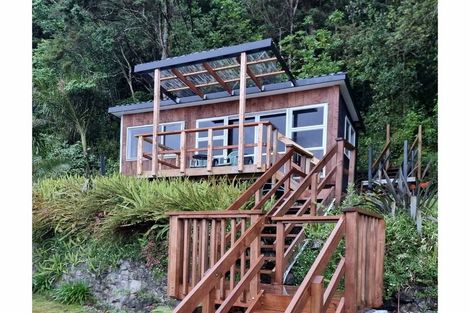 Photo of property in 25 Whangarei Heads Road, Onerahi, Whangarei, 0110