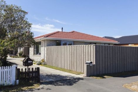 Photo of property in 1/106 Burwood Road, Burwood, Christchurch, 8083