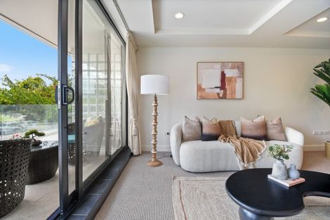 Photo of property in 1152 Whakaue Street, Rotorua, 3010