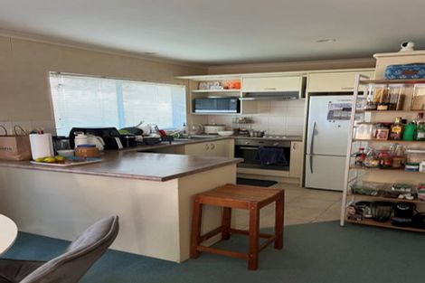 Photo of property in 1 Borris Close, East Tamaki, Auckland, 2016