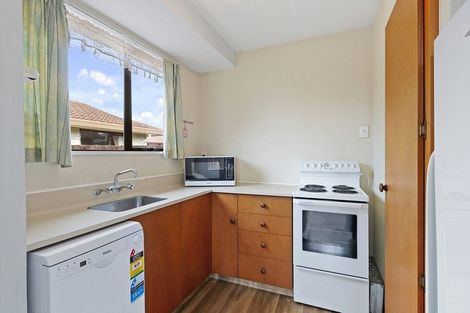 Photo of property in 1/22 Mchaffies Place, Wainoni, Christchurch, 8061