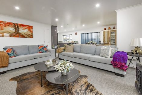 Photo of property in 35a Freyberg Avenue, Papatoetoe, Auckland, 2104