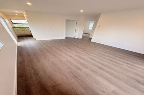 Photo of property in 128a Birkdale Road, Birkdale, Auckland, 0626