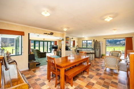 Photo of property in 1421 Pohangina Valley Road East, Pohangina, Ashhurst, 4884