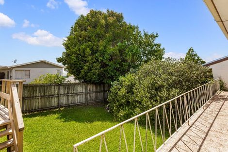 Photo of property in 4173 Great North Road, Glen Eden, Auckland, 0602