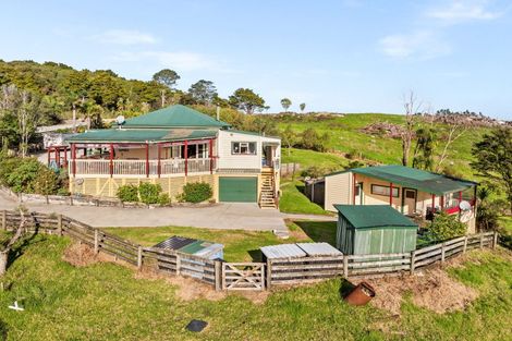 Photo of property in 51 Sterling Road, Paparoa, 0571