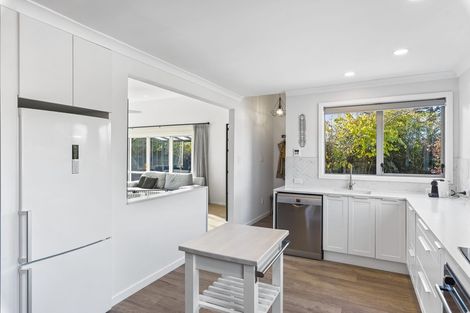 Photo of property in 141 Alexander Road, Raumati Beach, Paraparaumu, 5032