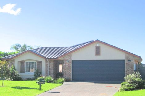 Photo of property in 77 Summerland Drive, Henderson, Auckland, 0612