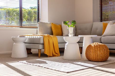 Photo of property in 5 Paparoa Crescent, Aotea, Porirua, 5024