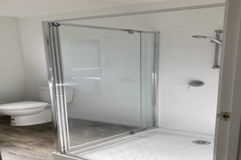 Photo of property in 30 Redwood Drive, Massey, Auckland, 0614