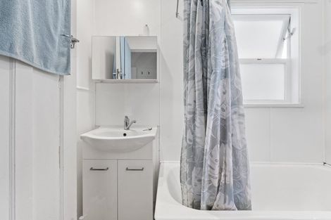 Photo of property in 18 Bank Street, Mount Eden, Auckland, 1024