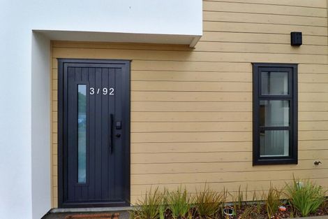 Photo of property in 3/92 Oxford Terrace, Epuni, Lower Hutt, 5011