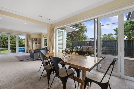 Photo of property in 7 Junction Street, Fairfield, Lower Hutt, 5011