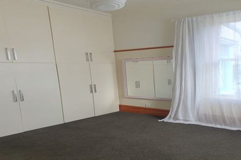 Photo of property in 6a Salisbury Terrace, Mount Cook, Wellington, 6021