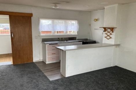 Photo of property in 20 Cricket Place, Melville, Hamilton, 3206