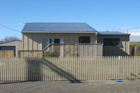Photo of property in 125 Taylor Street, Carterton, 5713