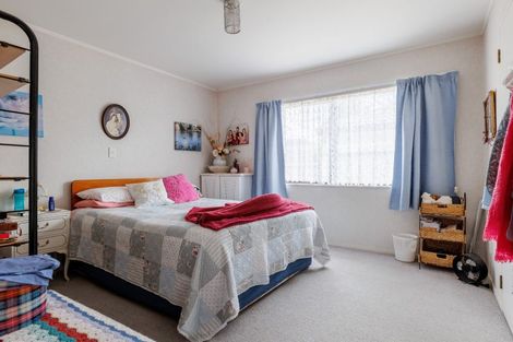 Photo of property in 2a Belvedere Crescent, Takaro, Palmerston North, 4412