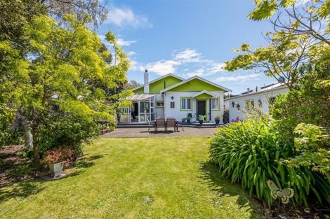 Photo of property in 47 Cambridge Terrace, Waiwhetu, Lower Hutt, 5010