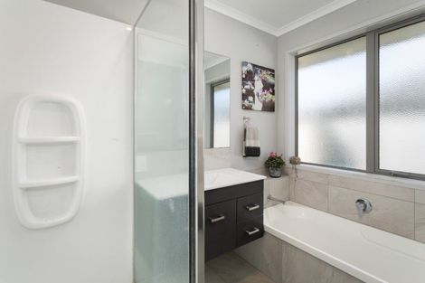 Photo of property in 4 Nolan Place, Katikati, 3129