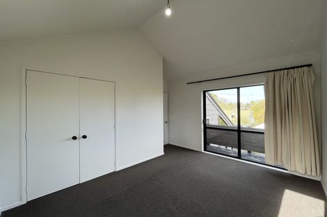 Photo of property in 26 Orinda Close, Botany Downs, Auckland, 2010