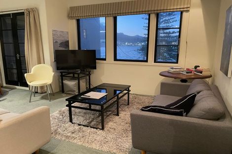 Photo of property in 2/1 Hay Street, Oriental Bay, Wellington, 6011