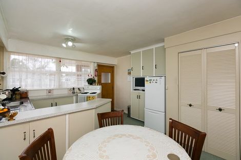 Photo of property in 7 Goodson Place, Hawera, 4610