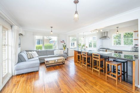 Photo of property in 6 Ross View Terrace, Dinsdale, Hamilton, 3204