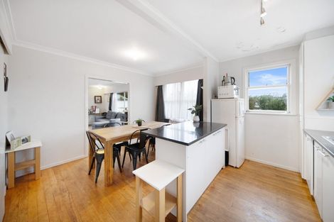 Photo of property in 20 Ronald Place, Manurewa, Auckland, 2102