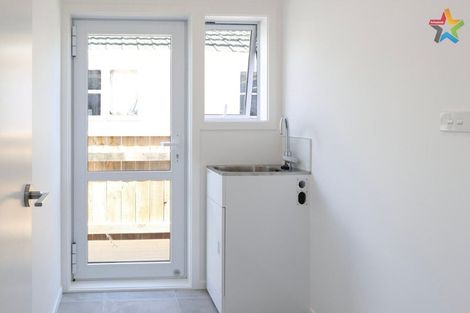 Photo of property in 2b Mayo Grove, Naenae, Lower Hutt, 5011