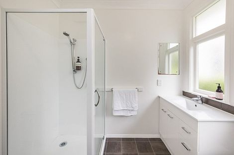 Photo of property in 35 Hardie Street, Hokowhitu, Palmerston North, 4410