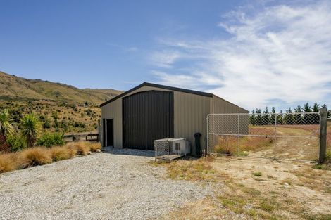 Photo of property in 51 Westreca Ridge Lane, Queensberry, Cromwell, 9383