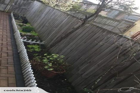 Photo of property in 29 Midhurst Avenue, Henderson, Auckland, 0612